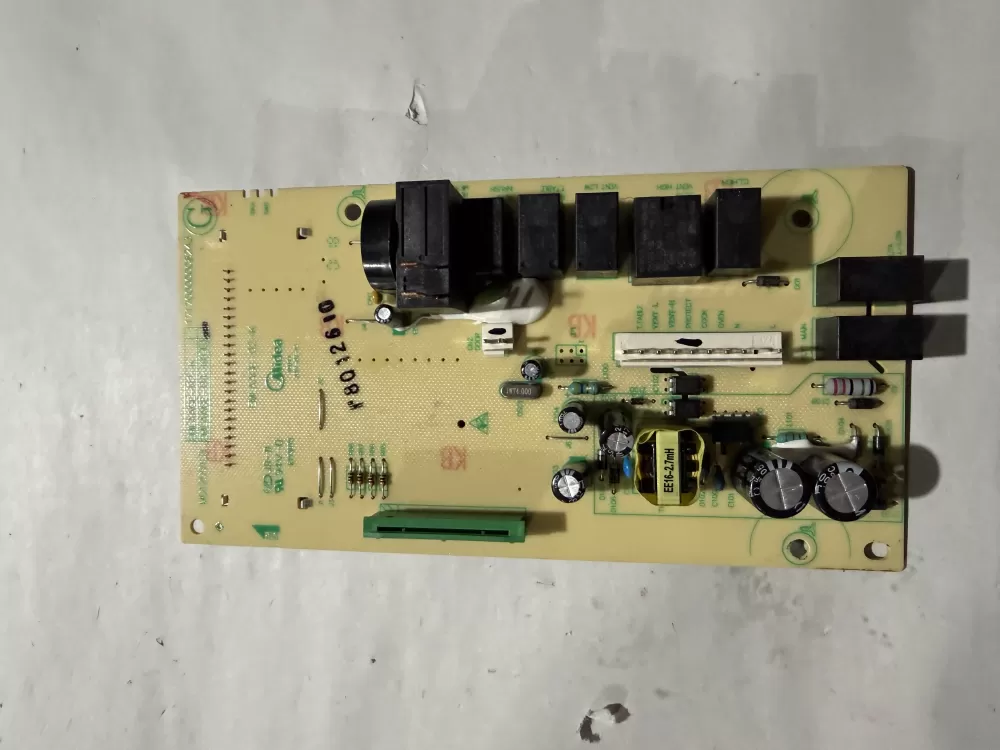 GE MD12001LB EMLAAGE-04-K 17170000008243 Microwave Control #