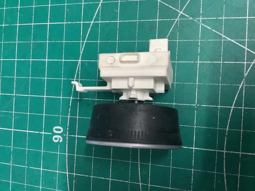 Whirlpool WPW10414398 Washer Switch AZ205605 | SL119