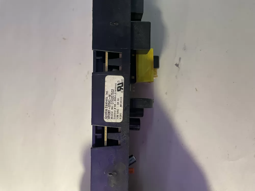 Frigidaire 316207522 316207502 Range Oven Control Board AZ196147 | KM2593