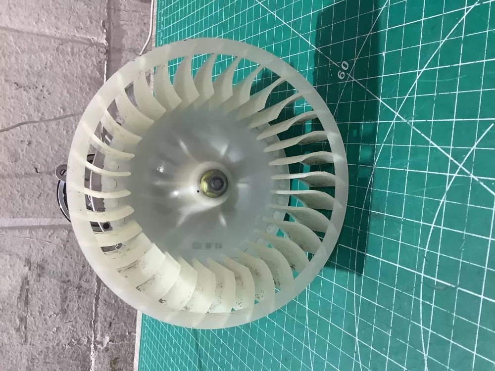 LG EAU62423301 Washer Motor AZ191144 | SL72