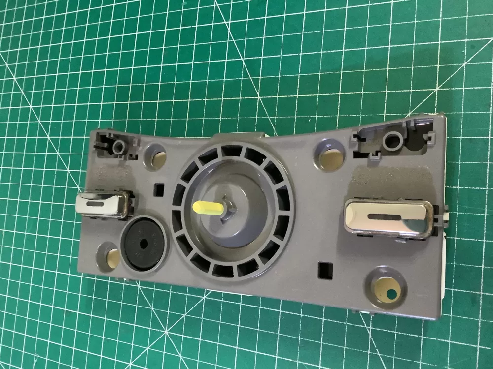 Whirlpool Electronic Control Board W10590067 / AP5737057 AZ196404 | NR305