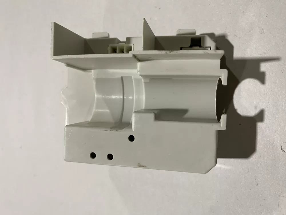 100-01412-06 Invensys Refrigerator water valve 100-01412-06 AZ178224 | BK2660