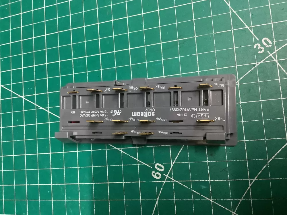 Maytag AP5305826 W10243997 Refrigerator Control Board Switch AZ204733 | AR74