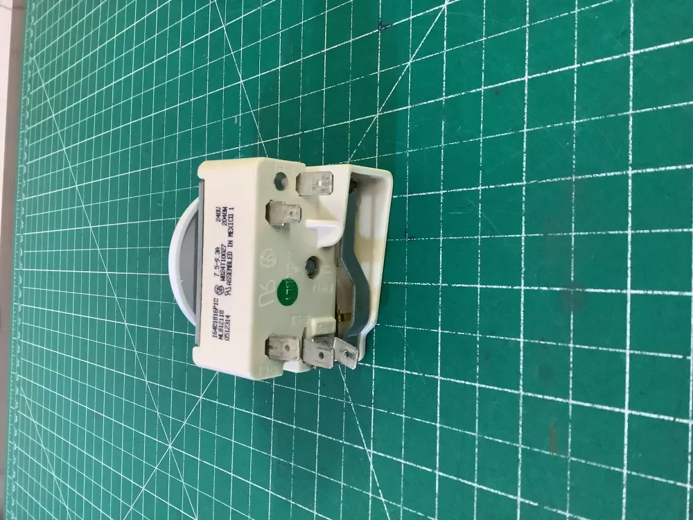 GE  Kenmore  Hotpoint 164D1816P10 Oven Switch Infinite