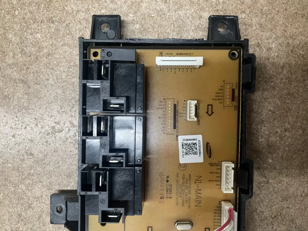 Samsung DE92-03761K Range Control Board AZ19440 | KMV158