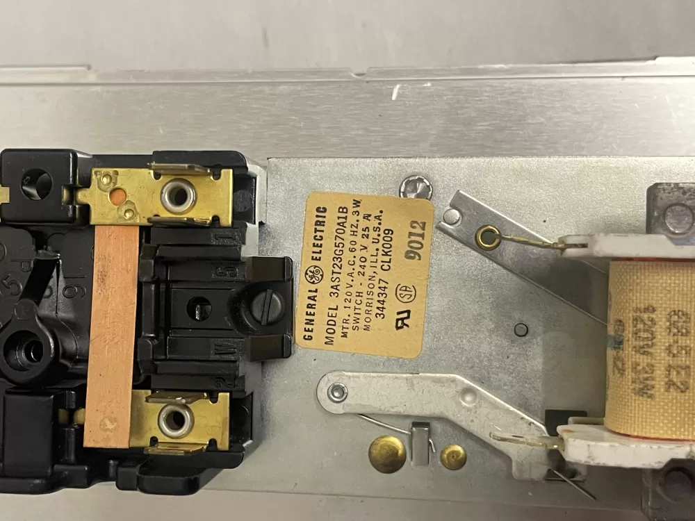 GE Oven 3AST23G570A1B Control Board AZ207774 | KMV490