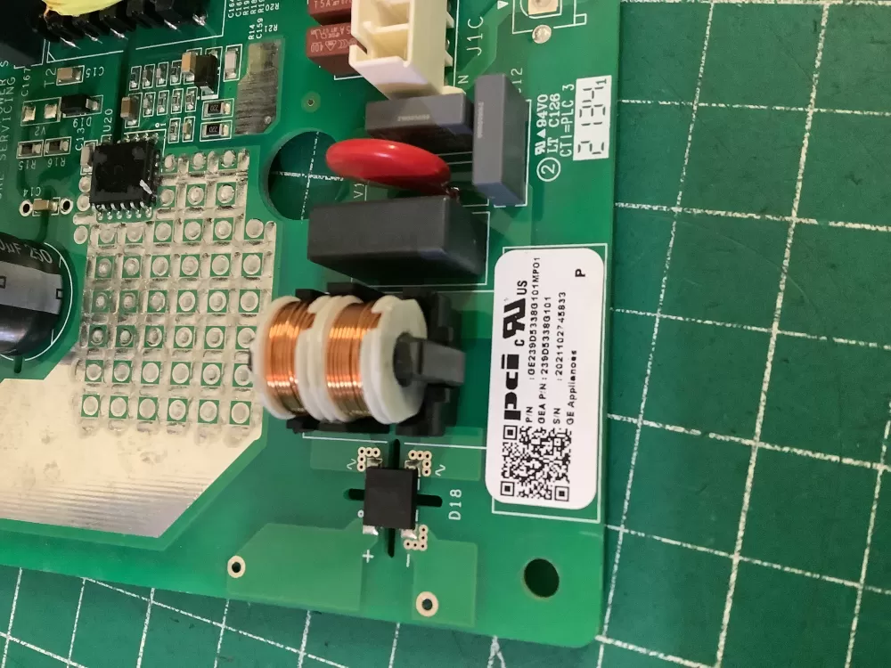 GE 239D5338G101 Refrigerator Main Control Board AZ188084 | NR1942