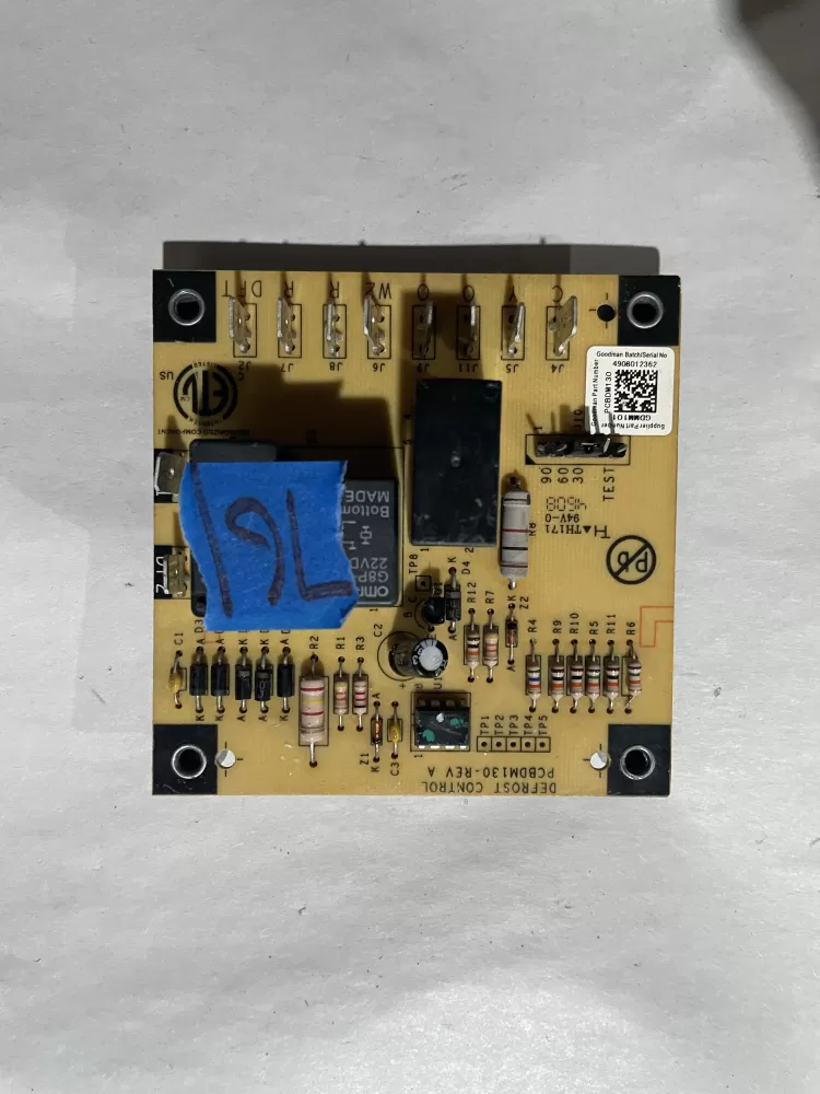 Goodman PCBDM130 Heat Pump Defrost Control Circuit Board AZ194697 | KM76