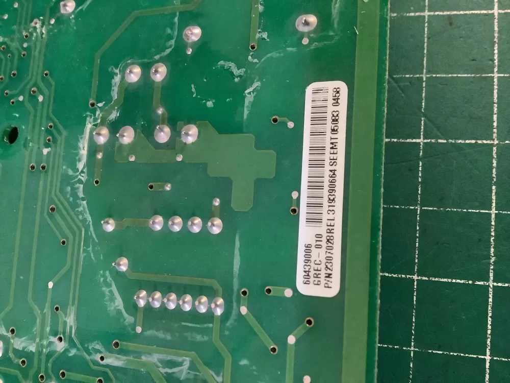 KitchenAid Whirlpool 60439006 Refrigerator Control Board AZ189458 | NR2527