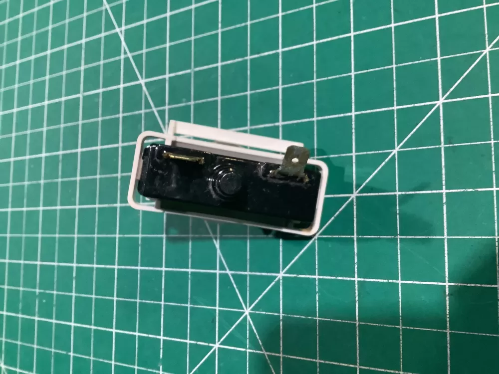 Frigidaire 131628900 Dryer Start Switch AZ143452 | SL175