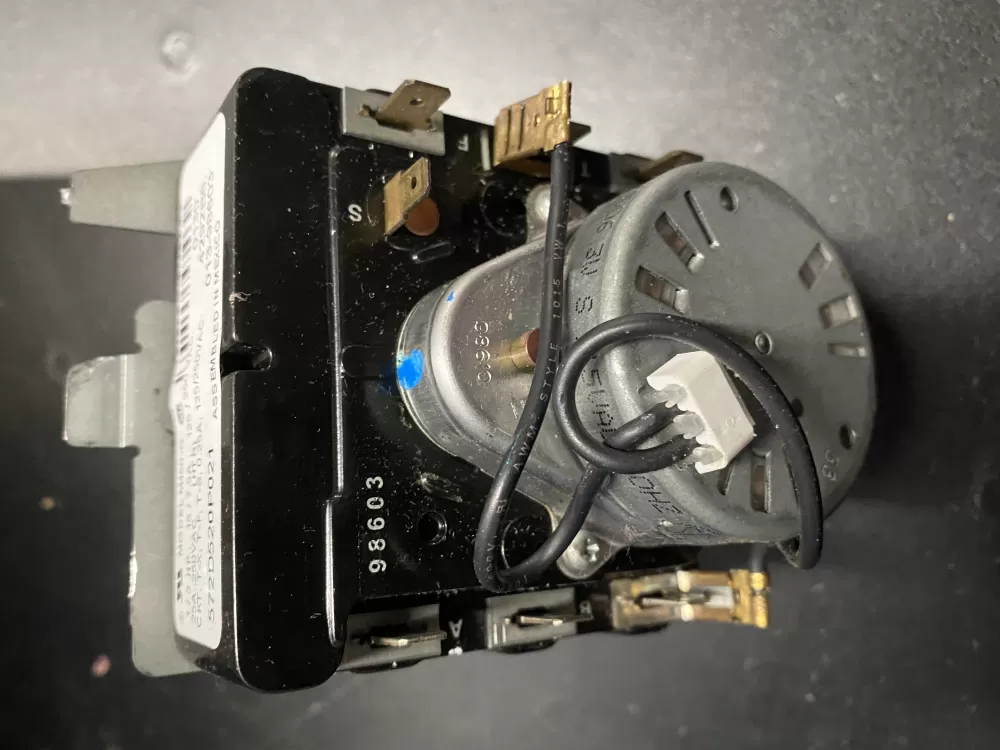 GE 572D520P021 WE4M271 Dryer Timer AZ12641 | BK825