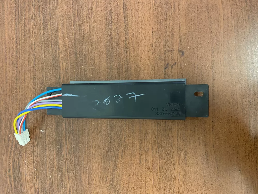 Maytag W10181070 W10144028 Refrigerator Control Board Dispenser AZ40845 | BK1711