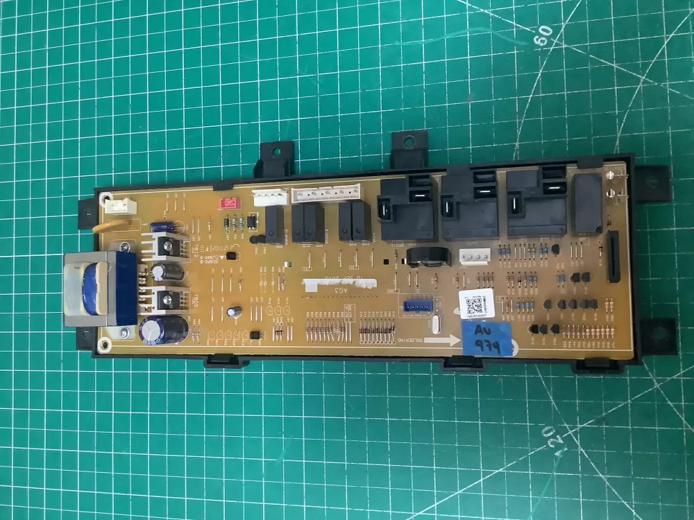 Samsung DE92 03045F Range Control Board AZ226646 | ARV979
