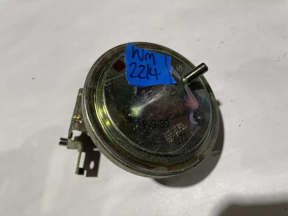 WASHER WATER LEVEL PRESSURE SWITCH F-9-39-271 AZ138657 | Wm2214