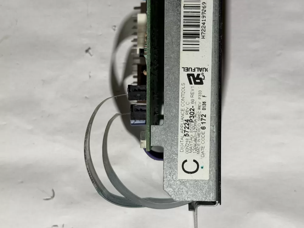 Maytag  Whirlpool  Jenn-Air WP5701M796-60  AP6009736  5701M796-60  8507P302-60  00N21857224  1543717  74009980  PS11742906 Oven Control Board