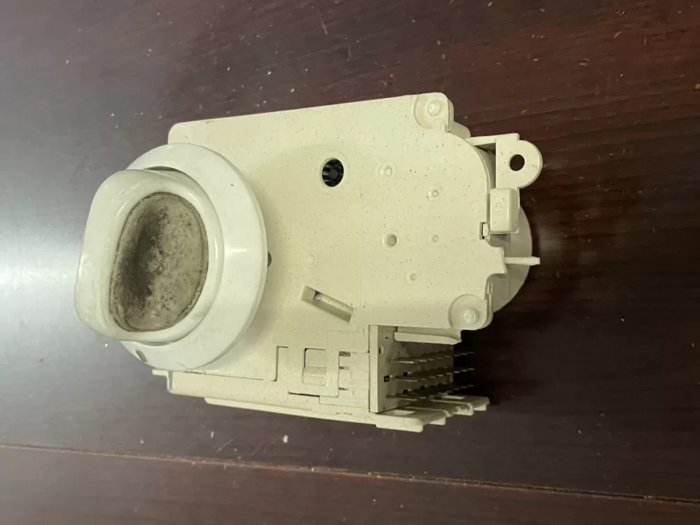 Kenmore  Frigidaire 137098300 Washer Combo Timer
