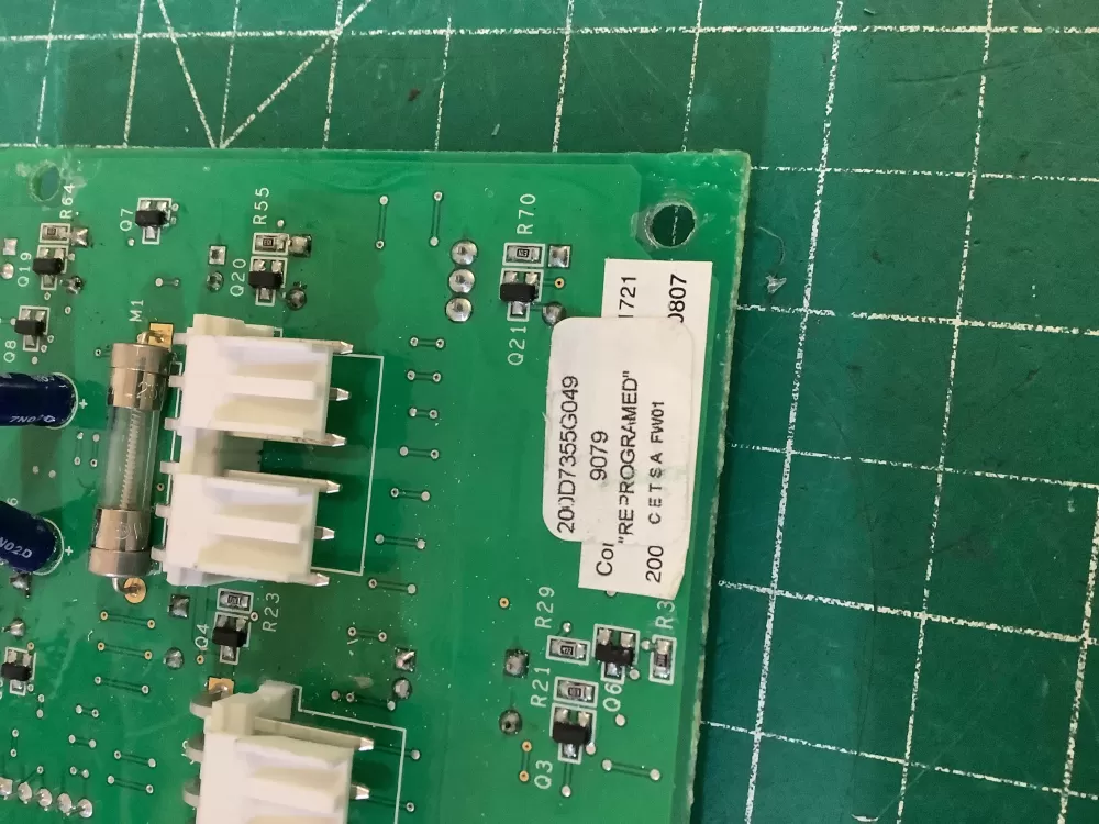 GE WR55X10779 Refrigerator Dispenser Control Board AZ201799 | NR331