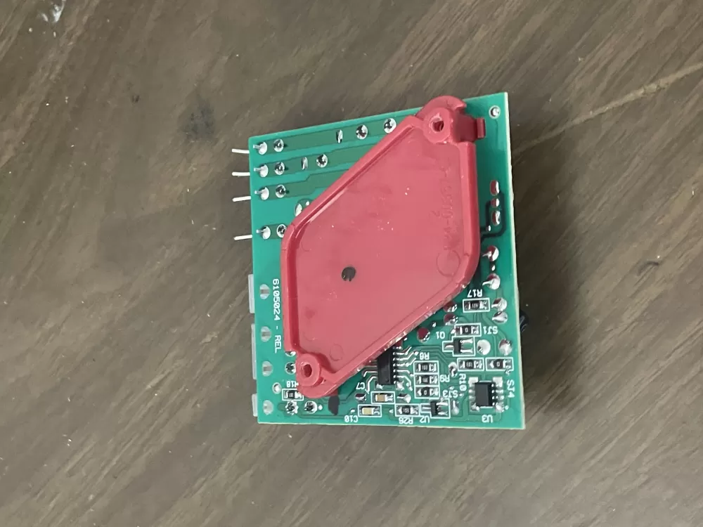 Kenmore  Whirlpool  KitchenAid  Amana  Maytag  Roper  Estate WPW10366605  AP6020483  W10366604  W10135900  W10366605  2210005  2213456  2213457  2213475  2213476  2213489  2213490  2252148  2252150  2303822  2303837  2304069  2304069A  PS11753802  W10135053  W10135899  W10135900R  W10351622  W10351625  W10351626  W10353224  W10366608 Refrigerator Defrost Control Board