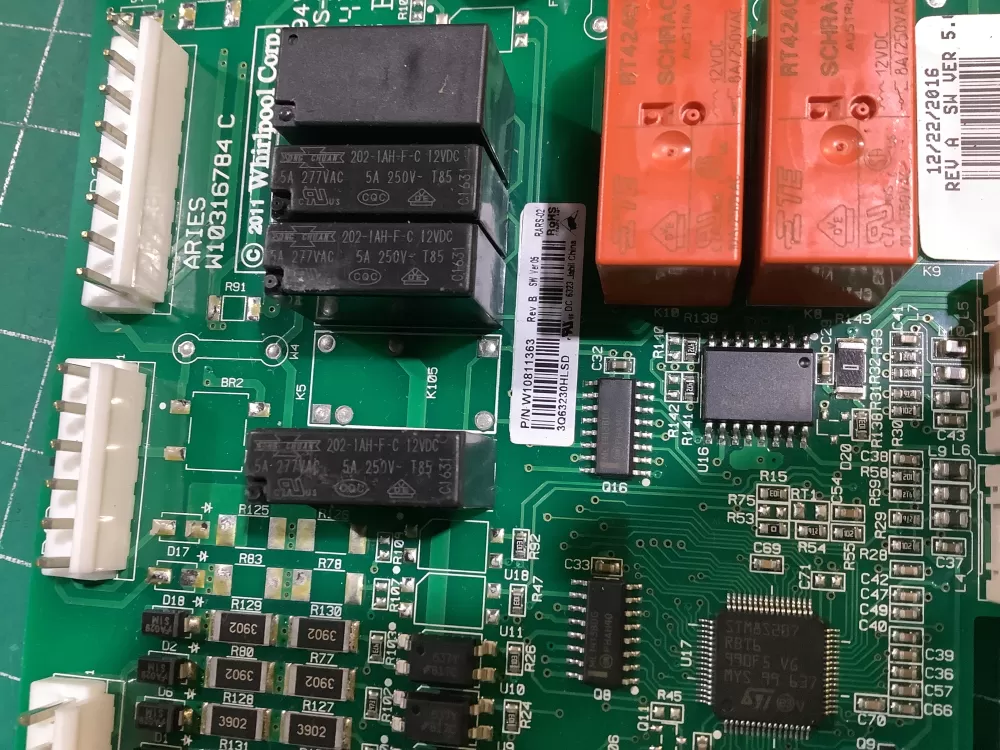 Whirlpool W10811363 W10854027 Refrigerator Control Board AZ170007 | BG2604