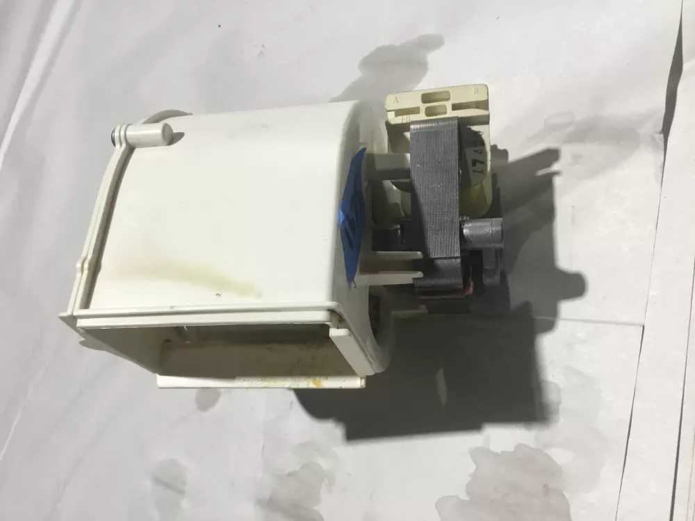 Whirlpool YJ61-16E-0032 Microwave Cooling Fan Motor AZ99391 | Sl91