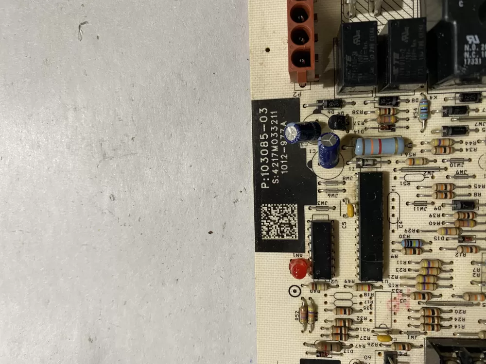 Lennox 1012-83-9675A Furnace Control Board Circuit AZ193741 | BK573
