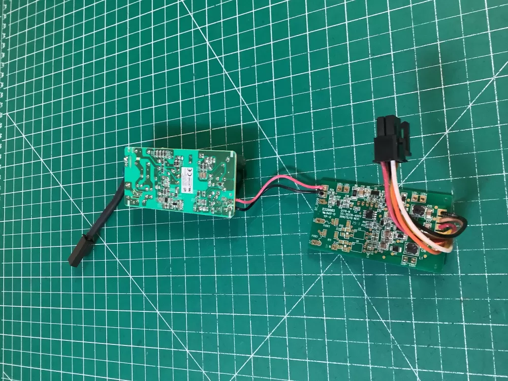 Whirlpool W10306786 Refrigerator LED Inverter Board Box AZ221462 | NR2092