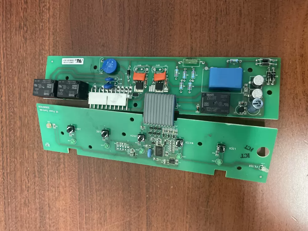 Whirlpool  Kenmore  Maytag  Amana  Jenn-Air  Admiral WP67003817  AP6010378  67003817  1057231  PS11743557  125592-09  356097020  451010641 Refrigerator Control Board