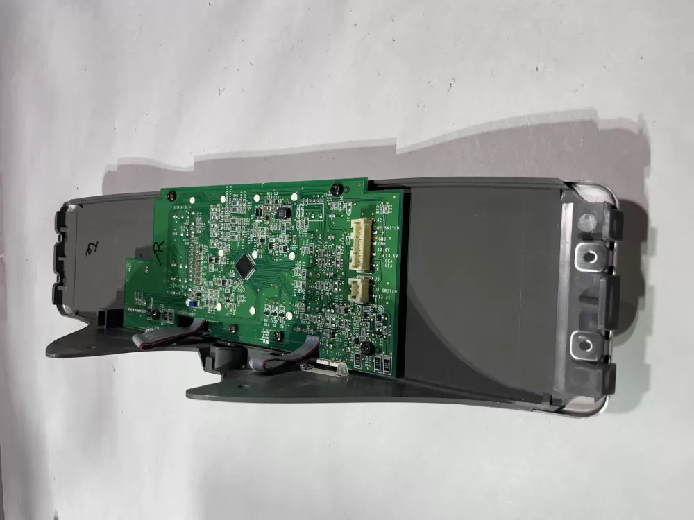 GE 239D2205P001 Refrigerator Control Board