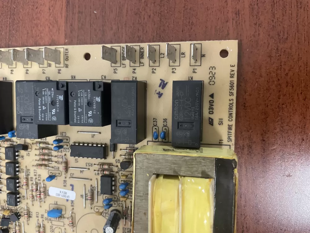 Frigidaire Kenmore 316239400 316239403 Range Oven Control Board AZ54213 | KM1965