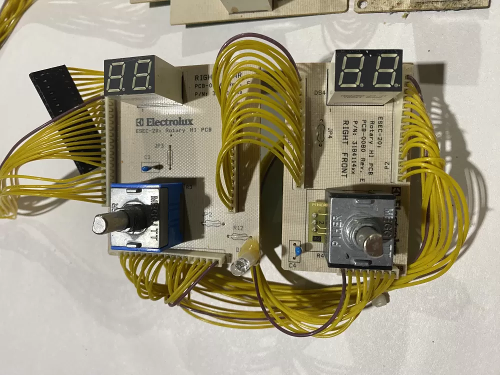 Frigidaire 318411401 Range Control Board AZ145030 | BK2432