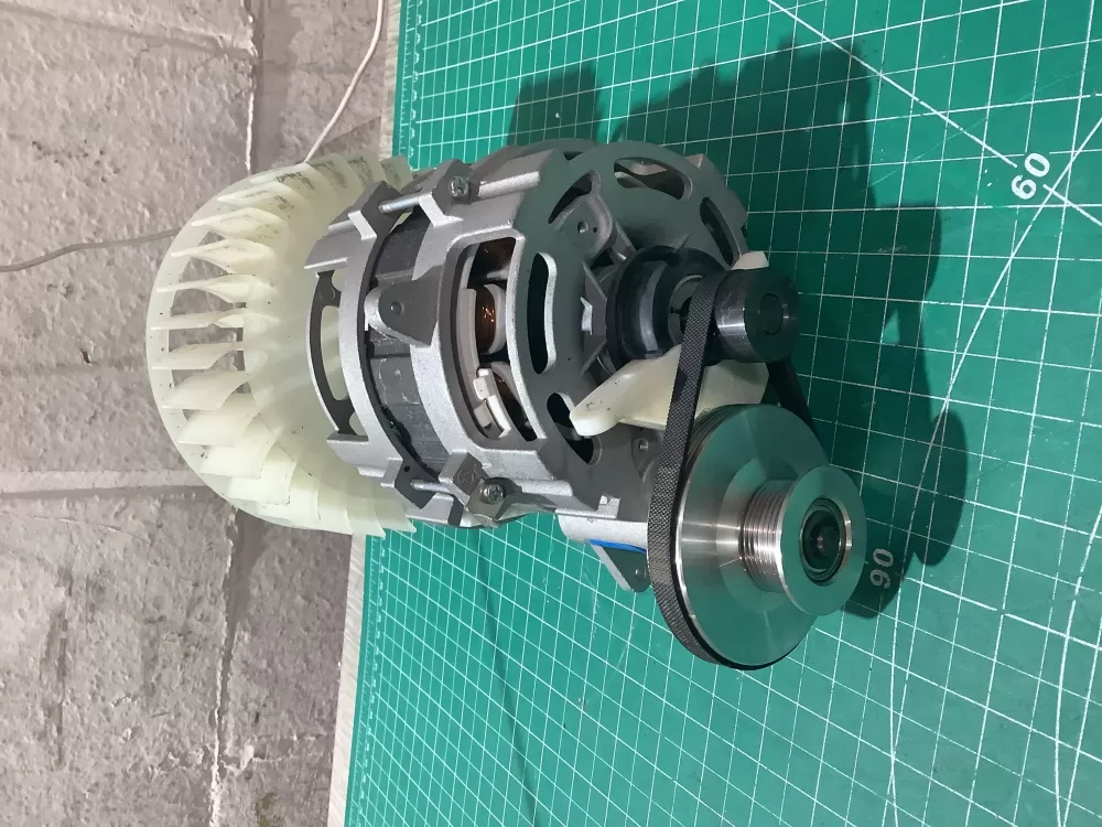LG EAU62423301 Washer Motor