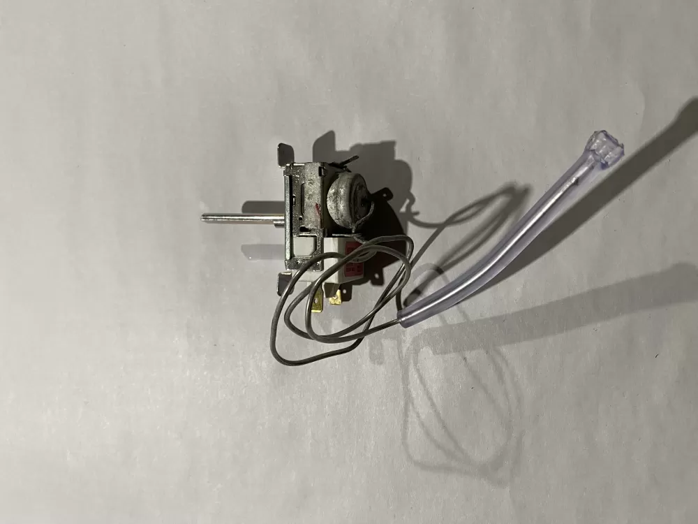 GE 197D2495-03 Refrigerator Cold Control Thermostat AZ189223 | BK498