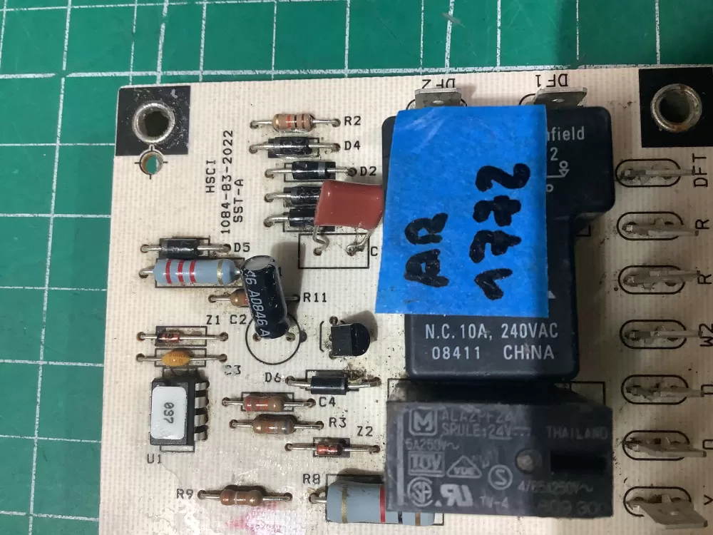 Goodman PCBDM101S Heat Pump Defrost Timer Control Board AZ190508 | AR1772