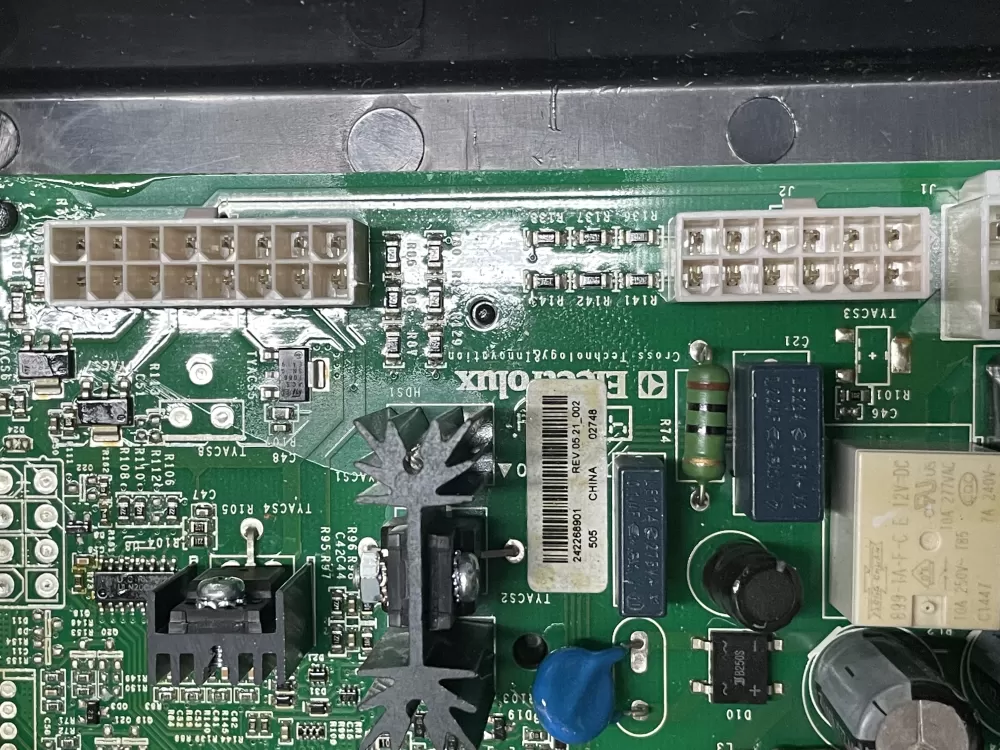 Frigidaire 242268901 Refrigerator Control Board AZ18295 | KMV244