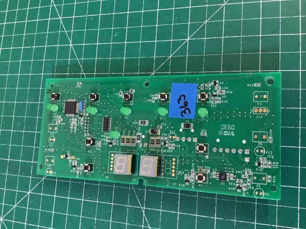 GE Hotpoint 200D7355G006 Refrigerator Control Board Dispenser AZ201850 | NR363