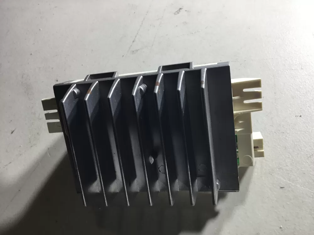 Electrolux A03028305 Control Board AZ42557 | NR1731