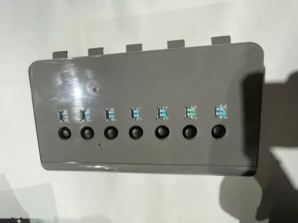 Whirlpool W10424360 Refrigerator Ice & Water Control Assembly AZ203516 | KM1727