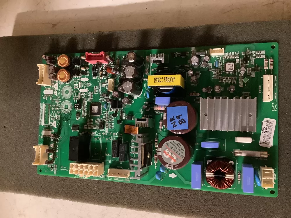 LG EBR77042536 Refrigerator Control Board AZ98791 | NR89