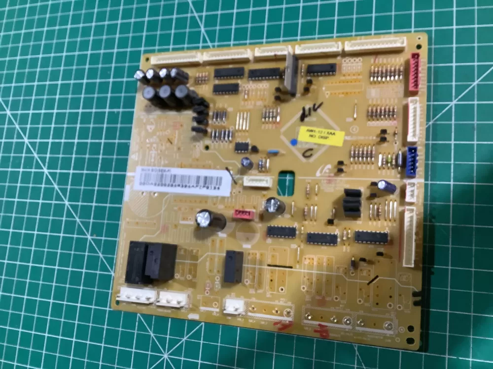 Samsung DA92 00384E Refrigerator Control Board AZ144138 | NR2427