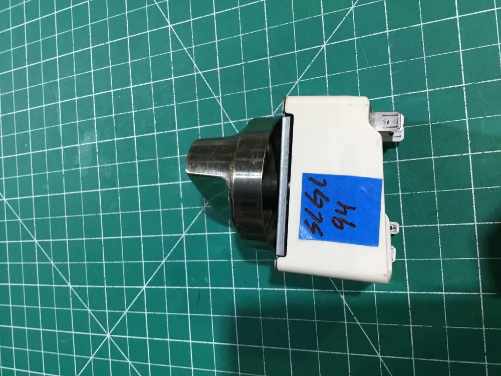 GE Hotpoint Wb24t10029 Range Switch Infinite AZ158406 | Sl94