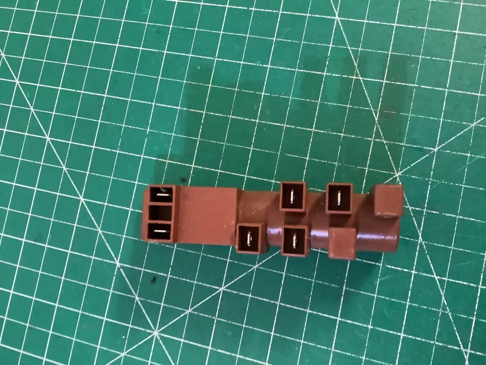 GE Hotpoint WB13X24741 223C7461P002 Range Oven Spark Module AZ205063 | NR295