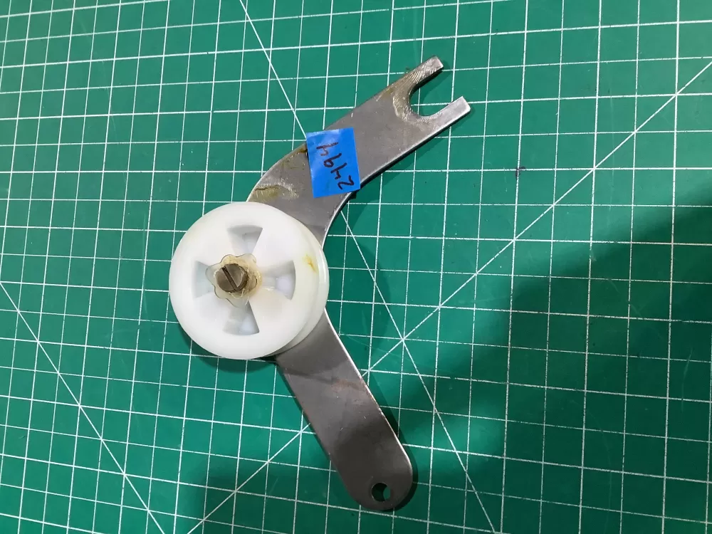 134793500 Frigidaire Idler Arm Assembly 134793511 AZ150637 | NR2494