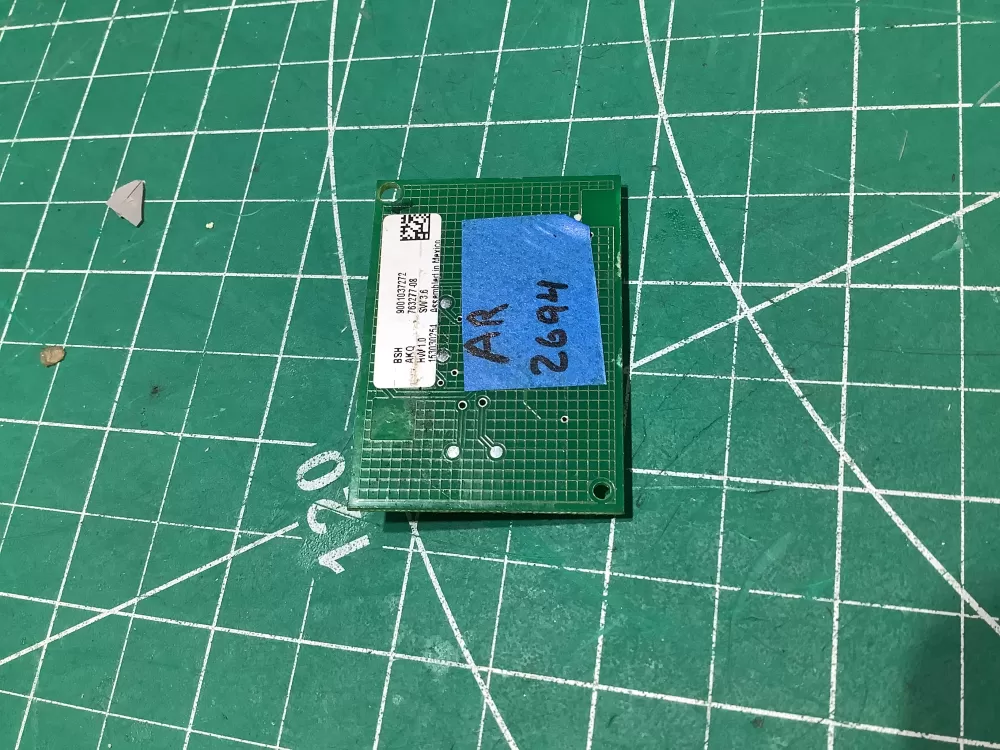 Bosch 763277-08 9001037272 Control Board AZ182793 | AR2694