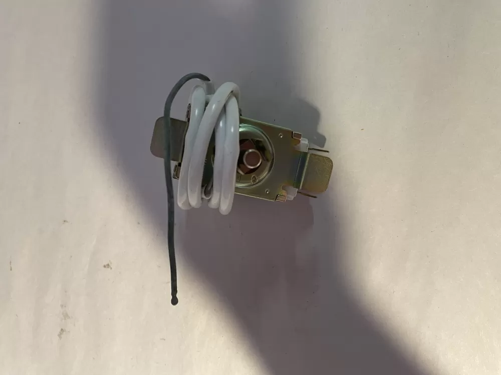 Frigidaire Kenmore 3ART5VC158 Refrigerator Control Board AZ198373 | KM2728