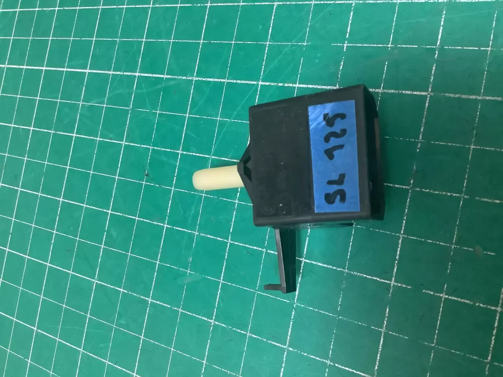 Whirlpool 3405152 Dryer Start Switch AZ223215 | SLA125