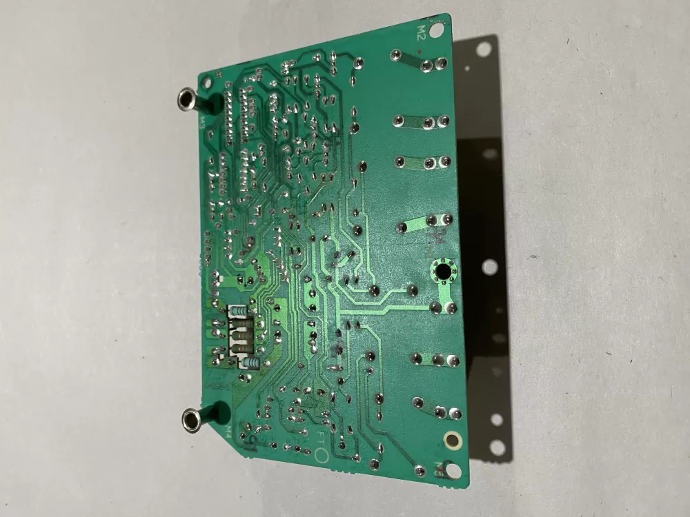 Whirlpool W10331686 100-1323-02 Range Oven Spark Module AZ184373 | BK195