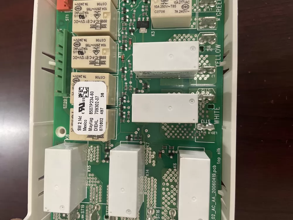Jenn-Air 74011546 8507P234 60 Range Jenn Air Control Board AZ70747 | KMV463