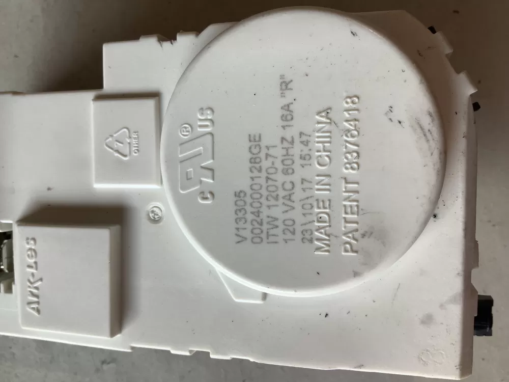 GE  General Electric  Kenmore  Hotpoint 0024000128GE Washer Door Lock
