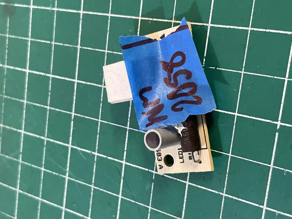 Whirlpool W10757851 4389102 Refrigerator Ice Control Board AZ209475 | Wm2058