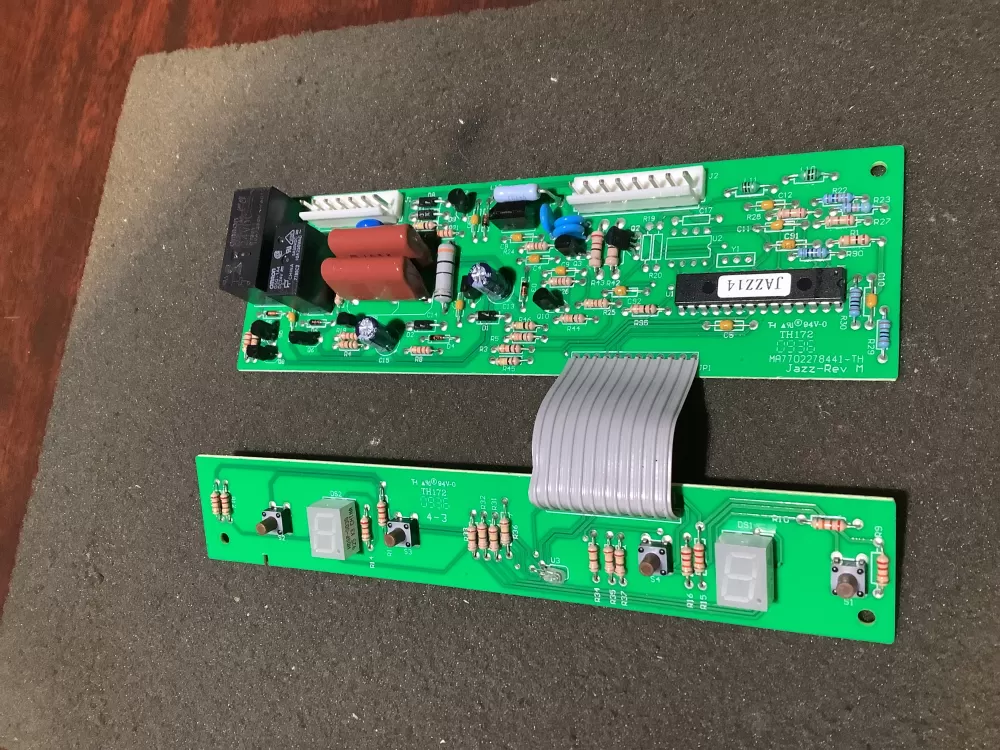 Whirlpool Maytag Refrigerator VSZ12784415 Control Board  AZ126890 | NR2294